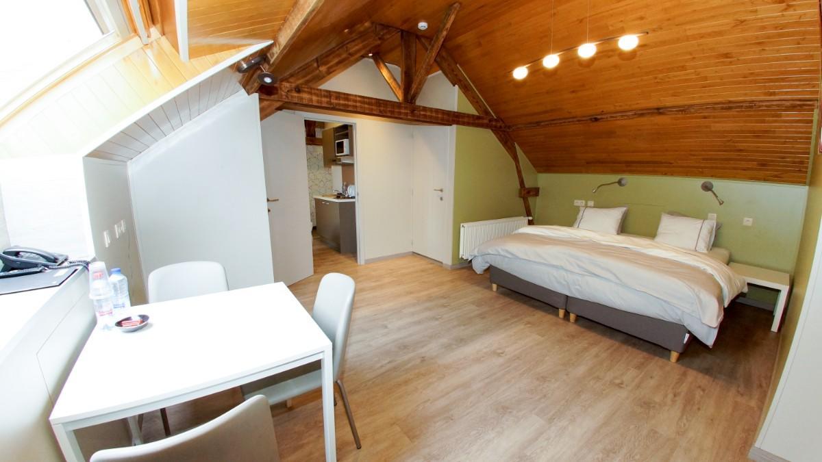 B&B Ter Gracht 韦弗尔海姆 外观 照片