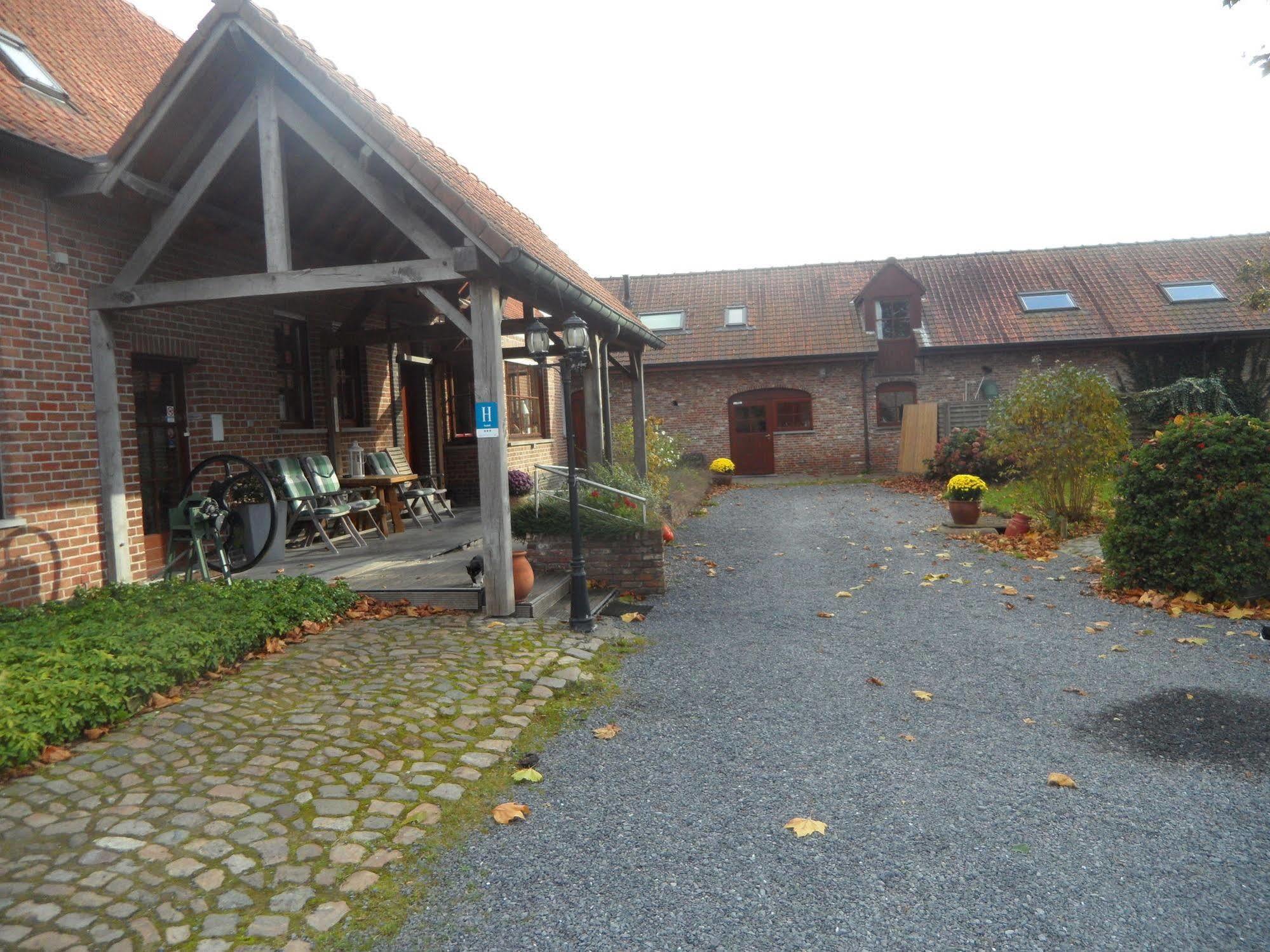 B&B Ter Gracht 韦弗尔海姆 外观 照片